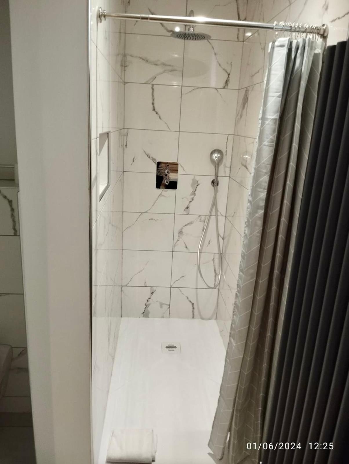 Sainte Cecile 1- Appartement Spacieux Et Lumineux Vichy Extérieur photo